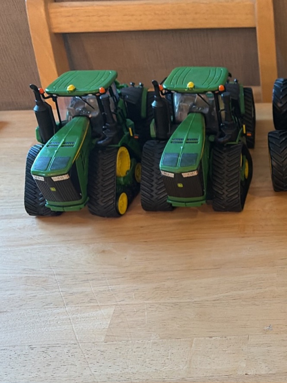John Deere Die Cast 5 tractors